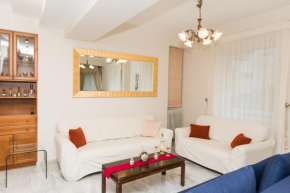 Xenia's Apartment